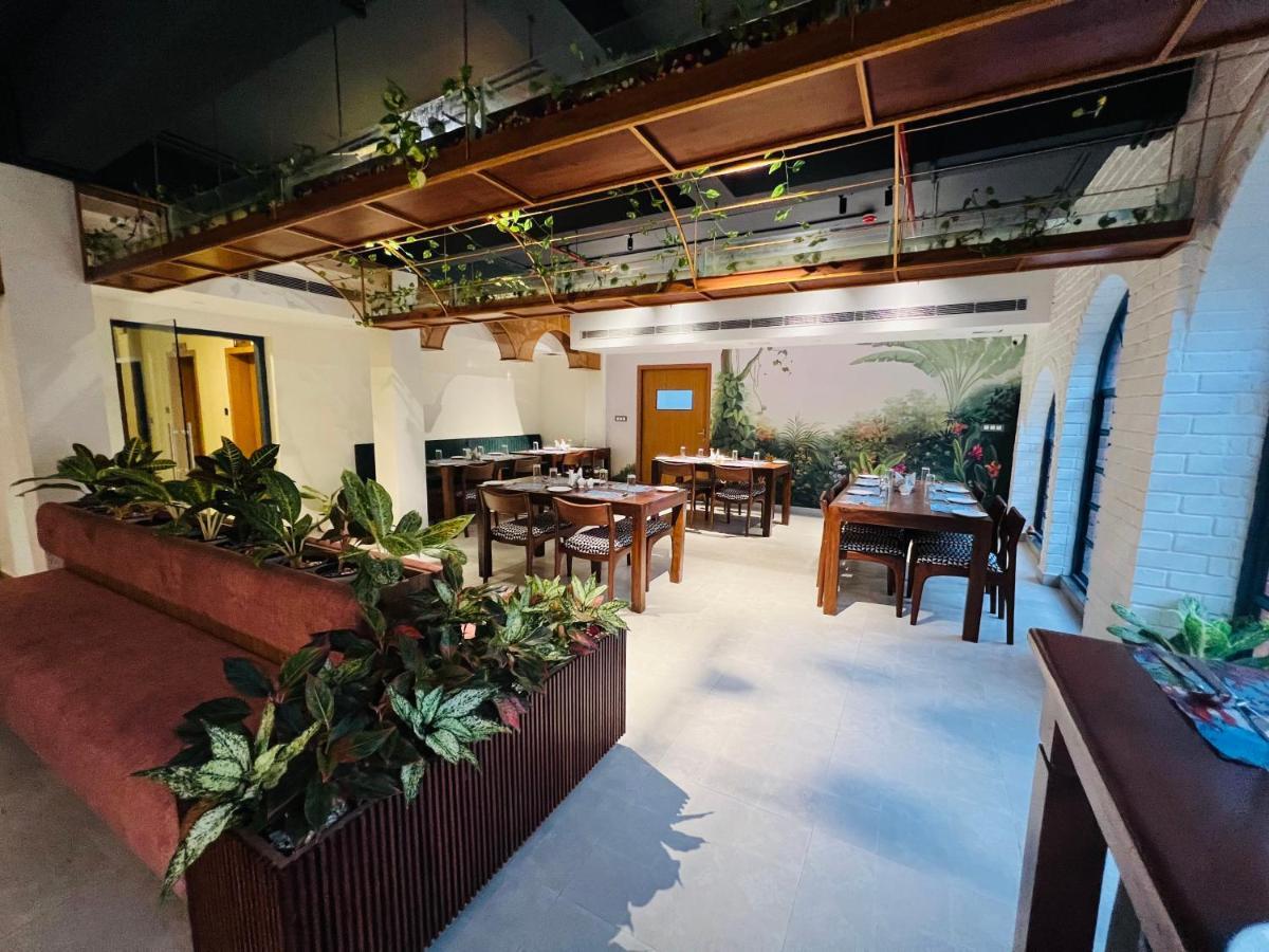 Hotel Seapark Kollam Exterior photo